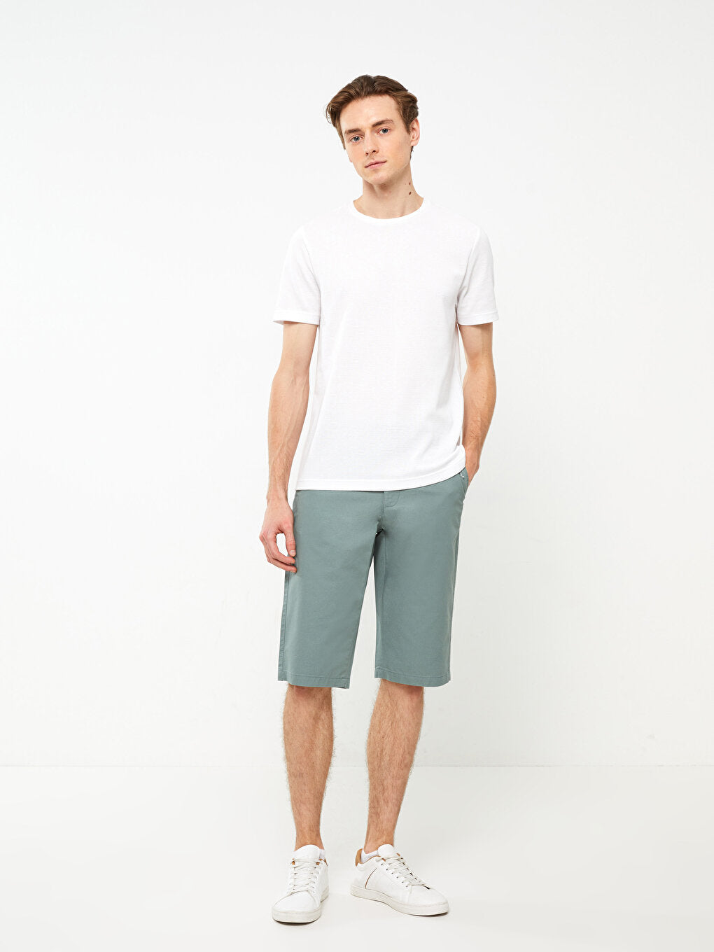 Standard Fit Gabardine Men's Bermuda Shorts