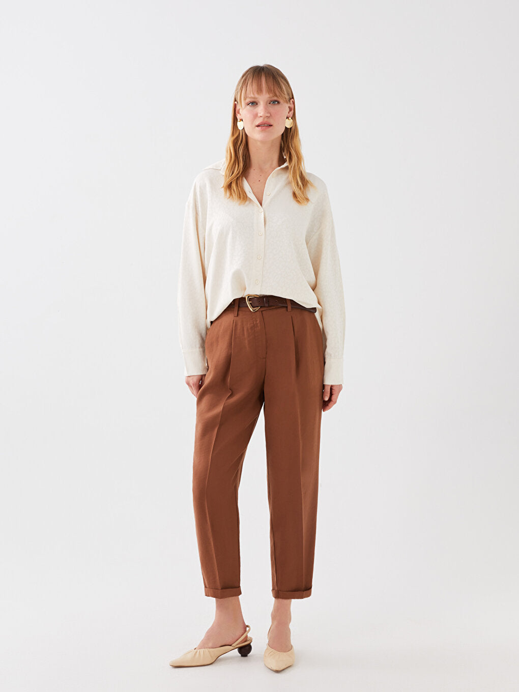 Women's Carrot Cut Straight Trousers