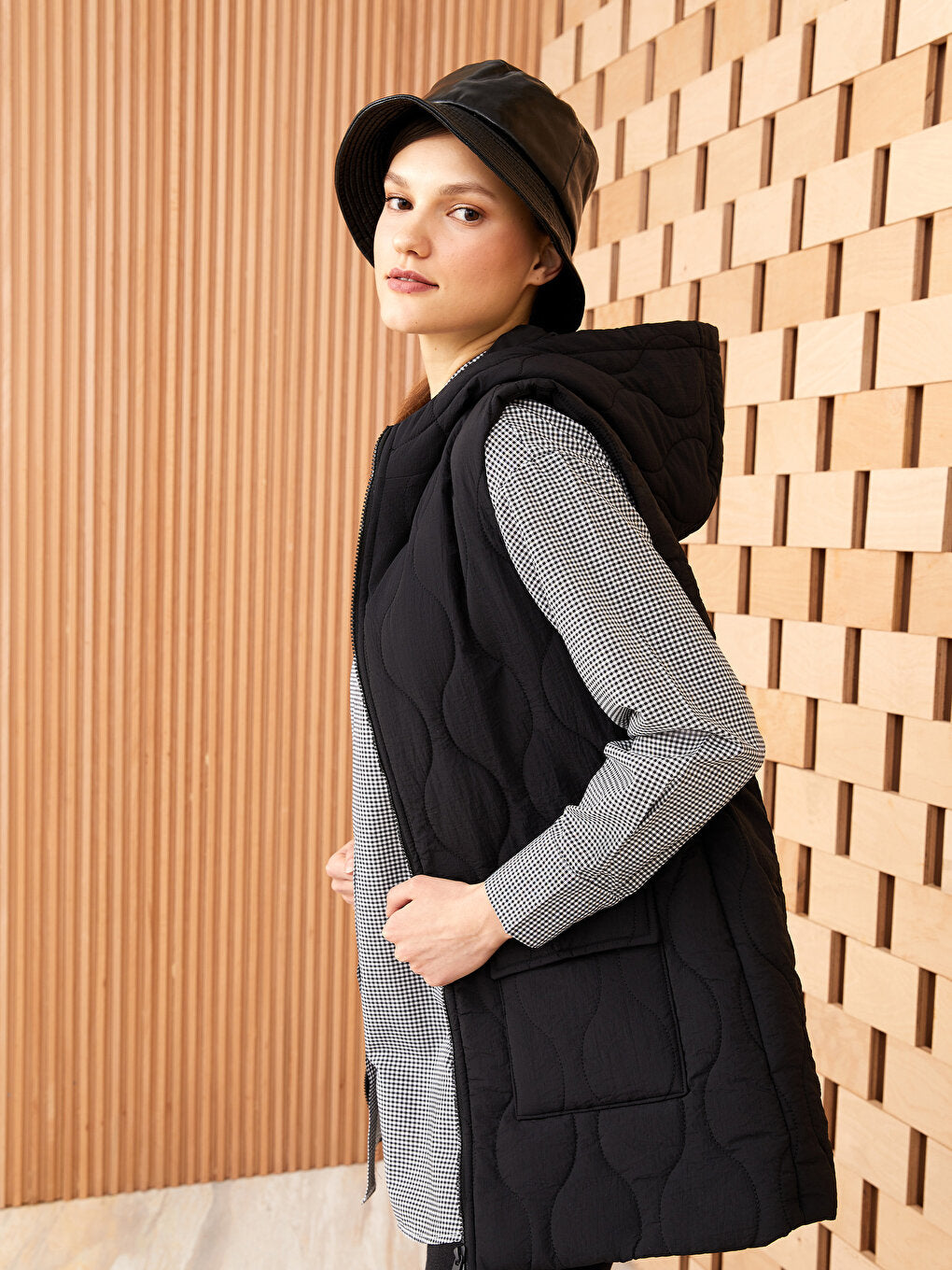 Hooded Self-Patterned Women's Puffer Vest