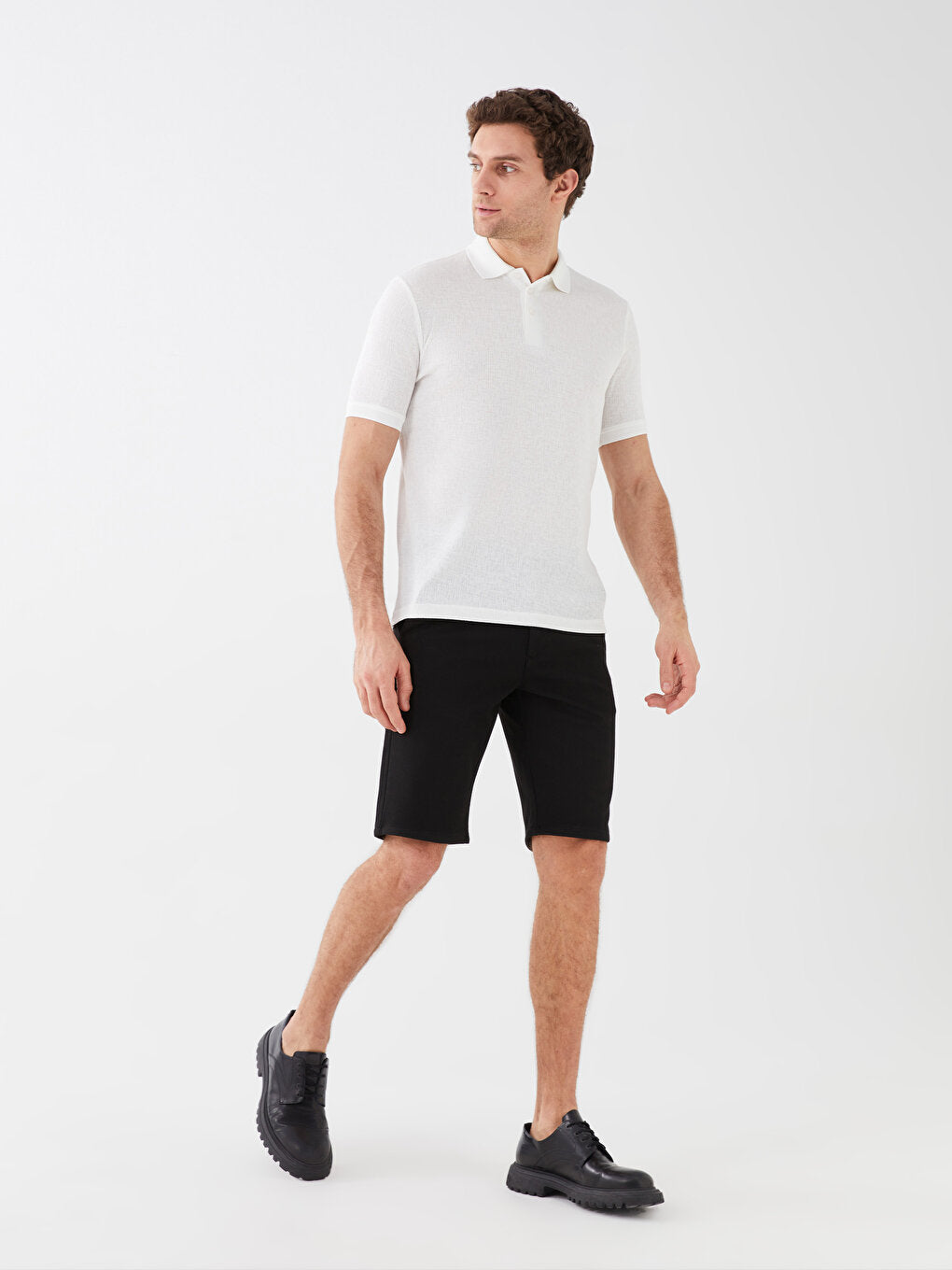 Standard Fit Men's Shorts