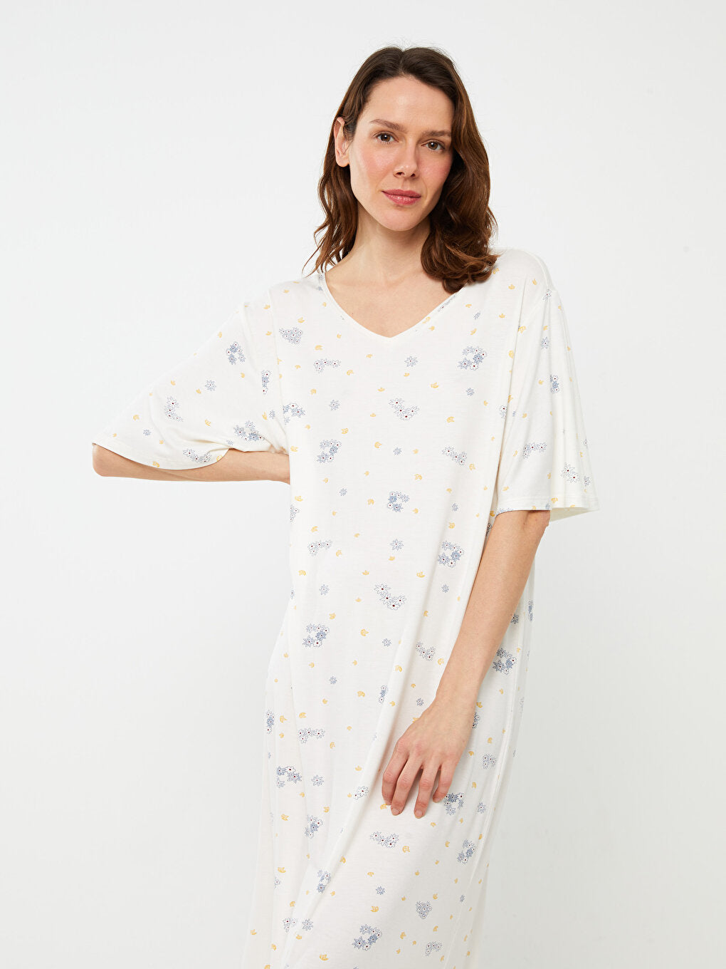 V-Neck Patterned Short Sleeve Women's Nightgown