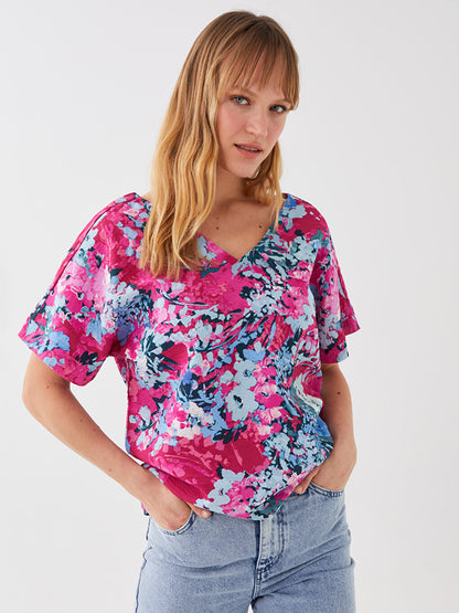 Women's V-Neck Patterned Short Sleeve Blouse