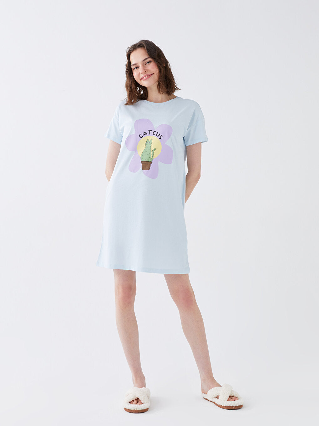 Women's Crew Neck Printed Short Sleeve Nightgown