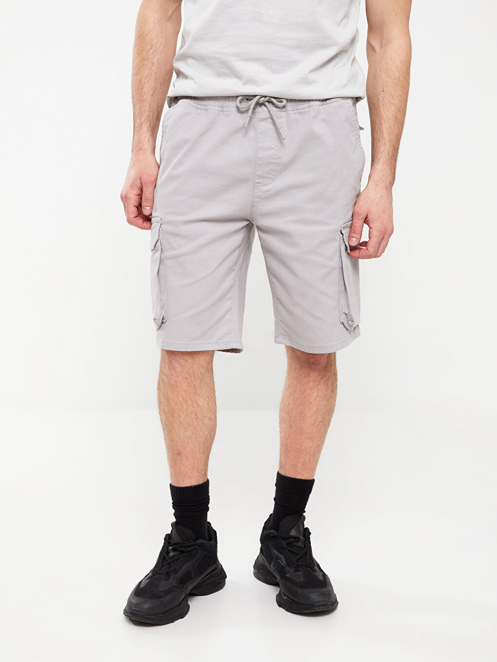 Standard Fit Men's Cargo Shorts