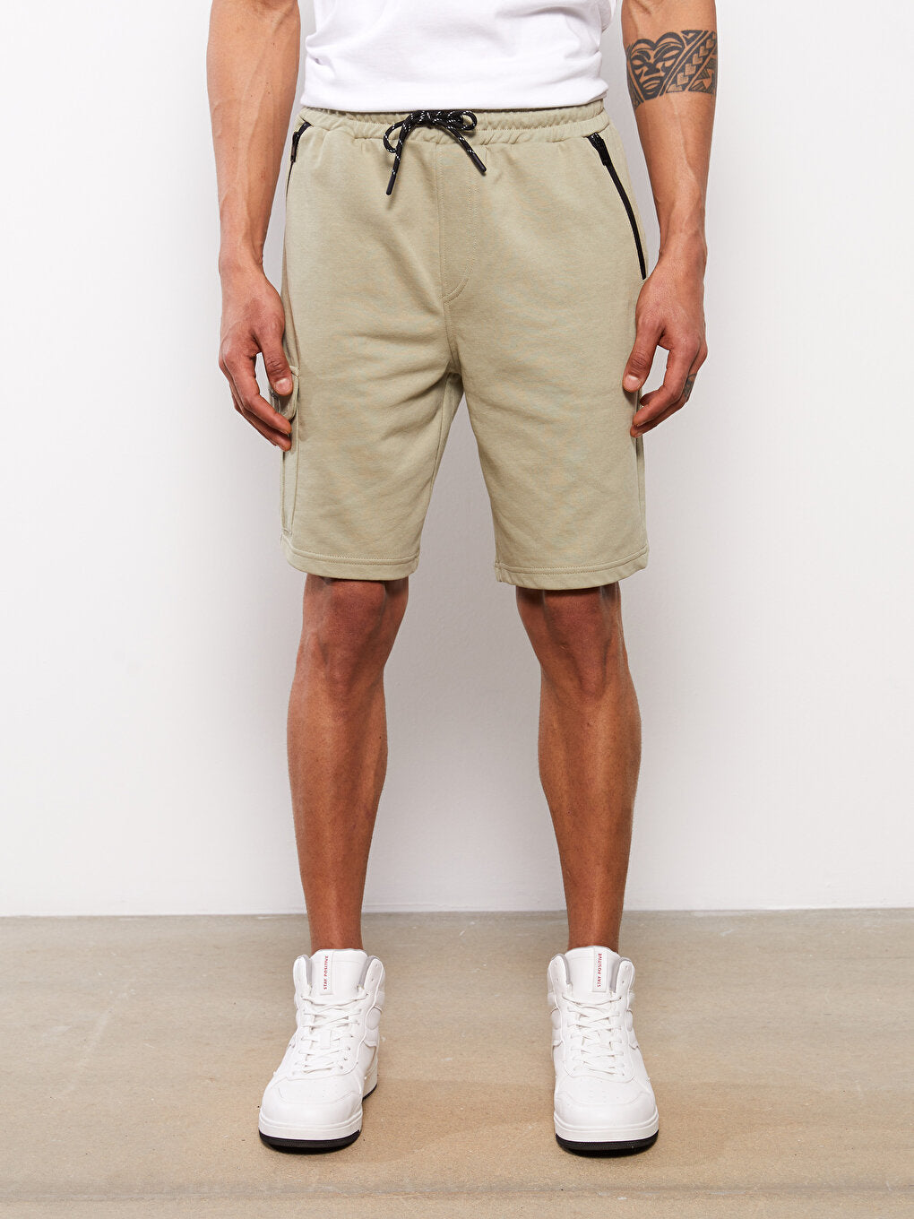 Standard Fit Men's Bermuda Shorts