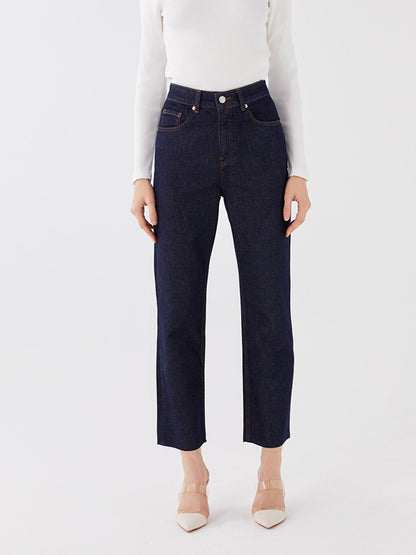 Women's Standard Fit Straight Jean Trousers