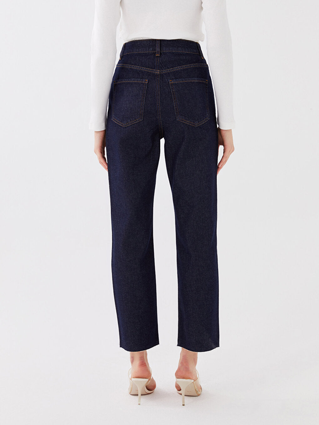 Women's Standard Fit Straight Jean Trousers