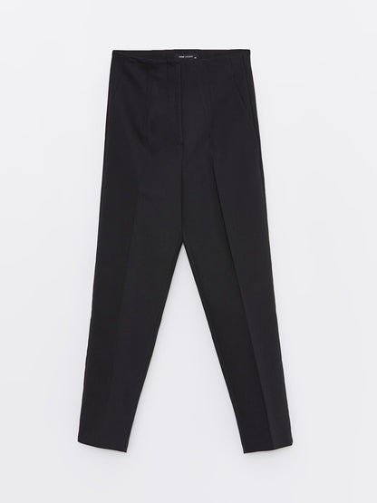 Women's Standard Fit Straight Trousers