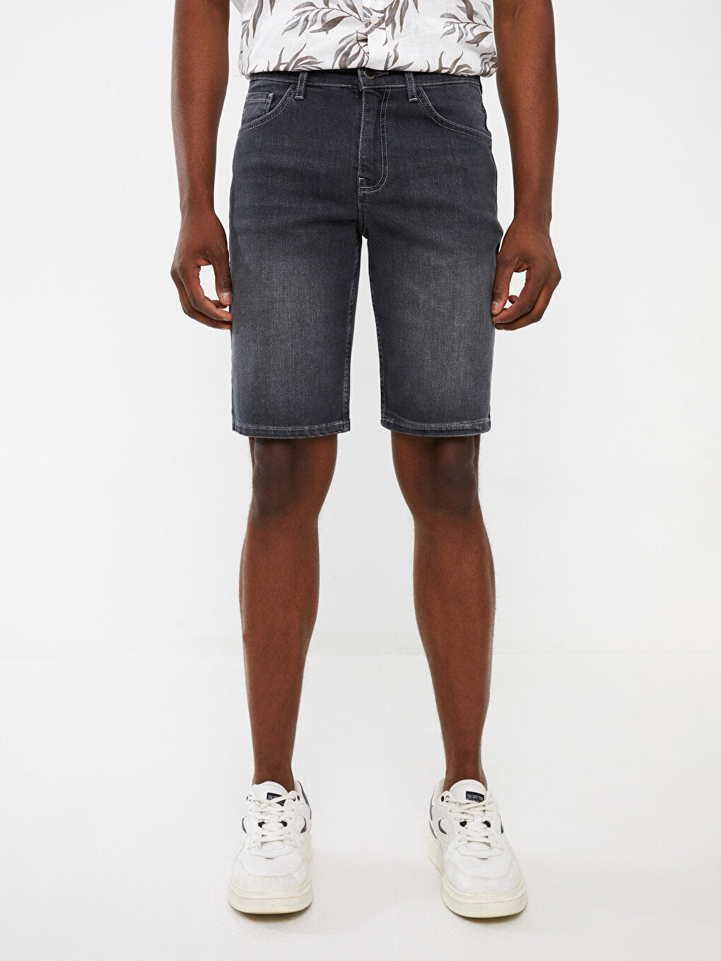 Skinny Fit Men's Jean Shorts