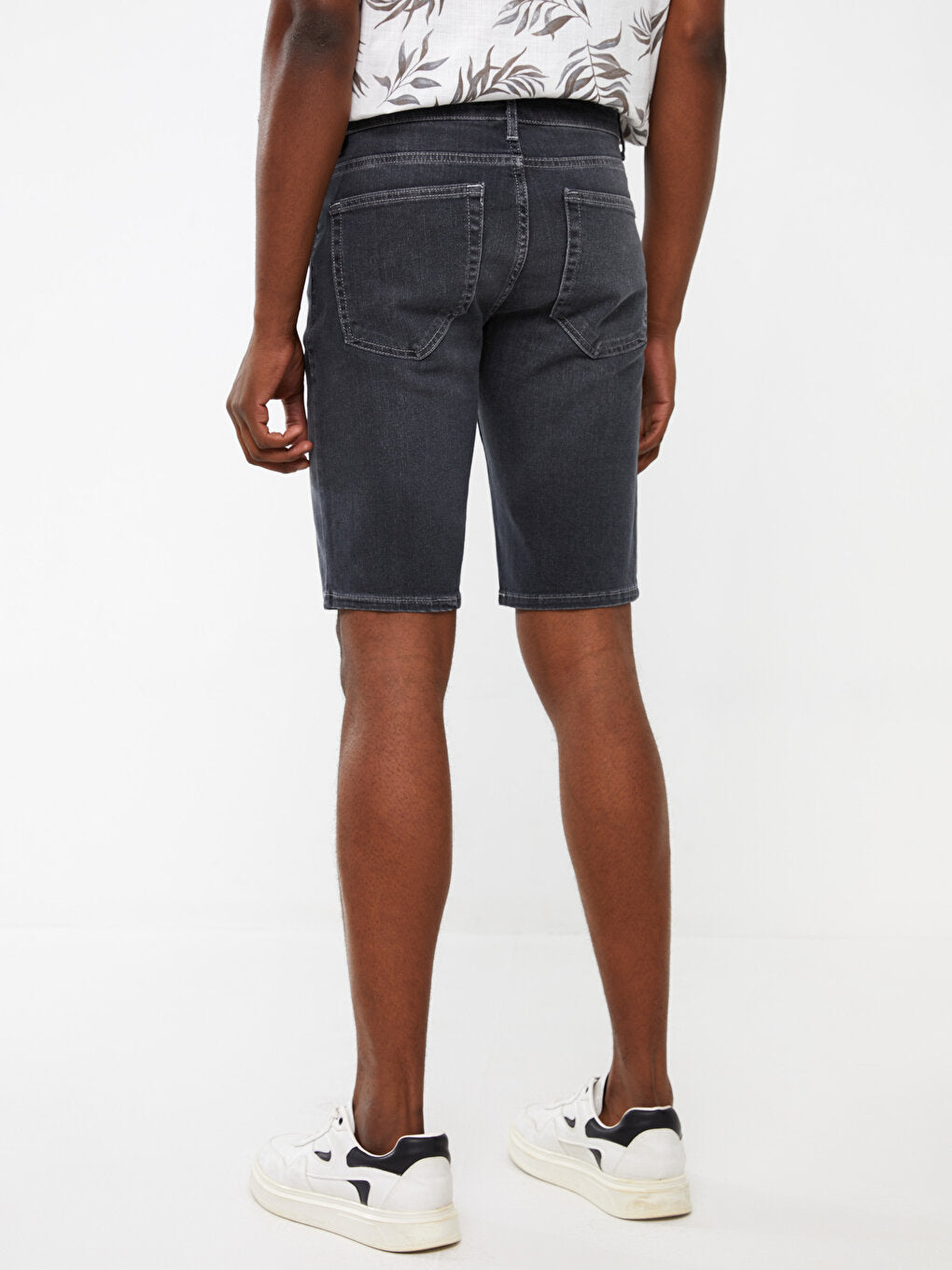 Skinny Fit Men's Jean Shorts