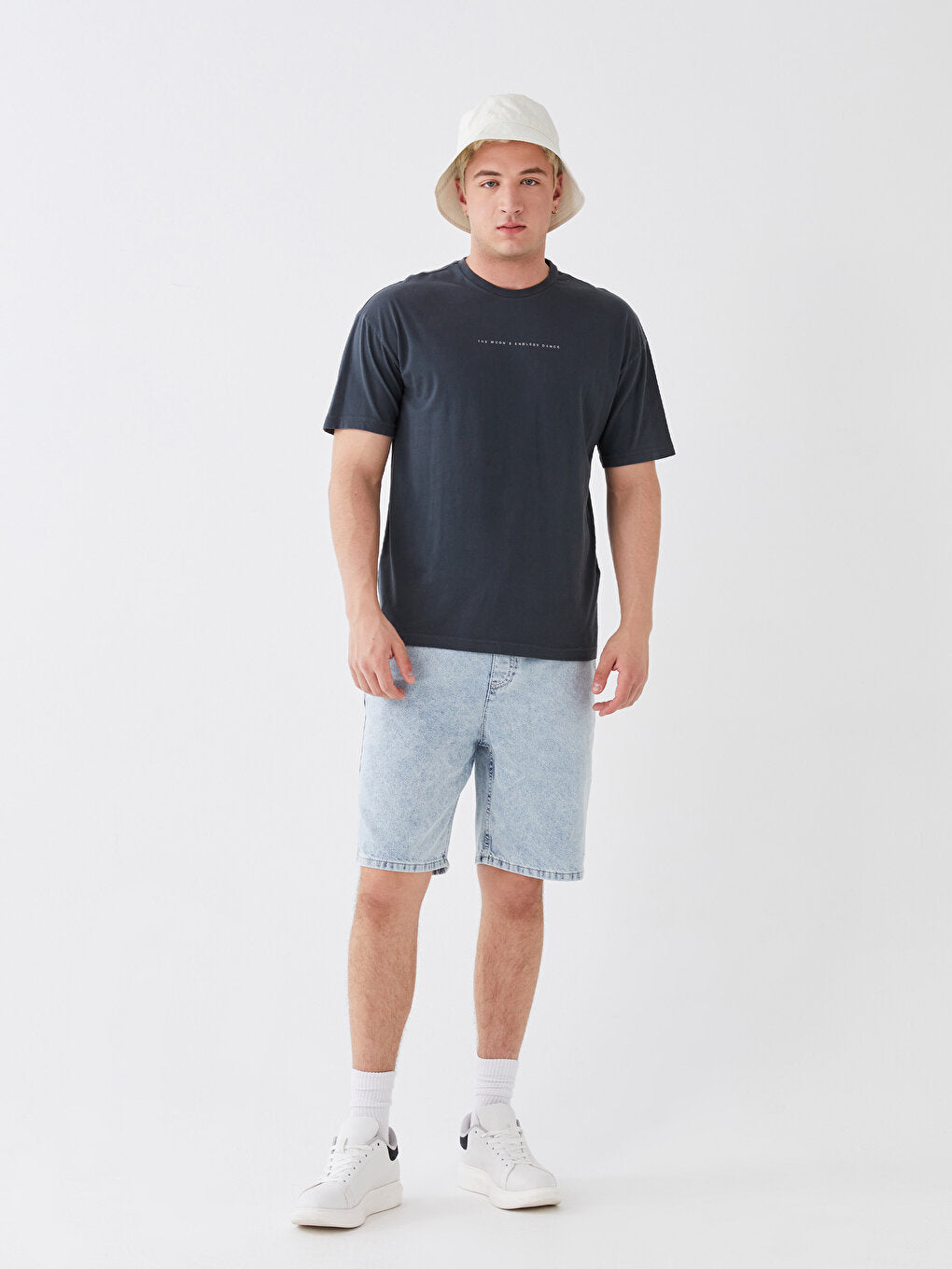 Standard Fit Men's Jean Shorts