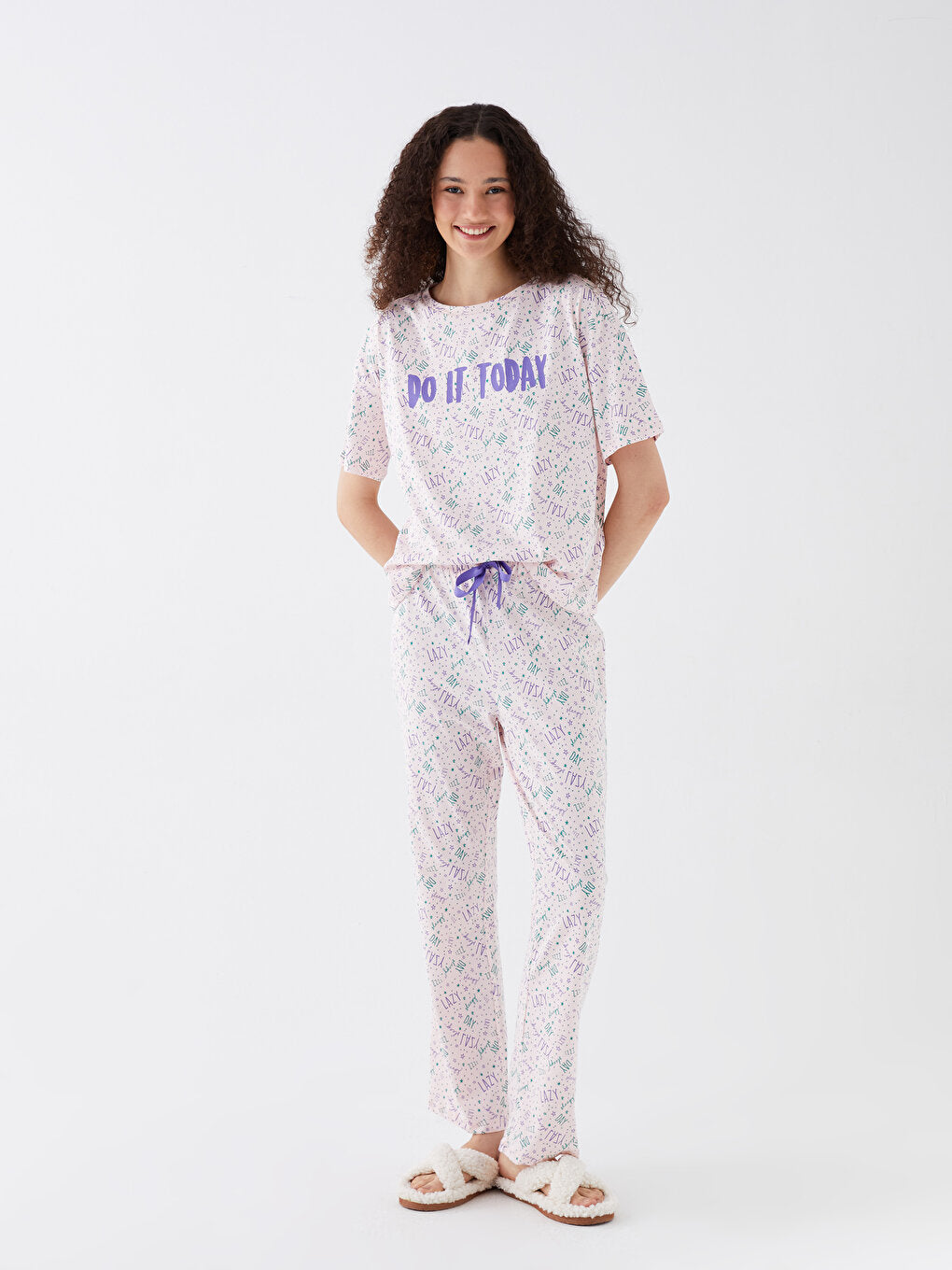 Crew Neck Patterned Short Sleeve Women's Pajama Set