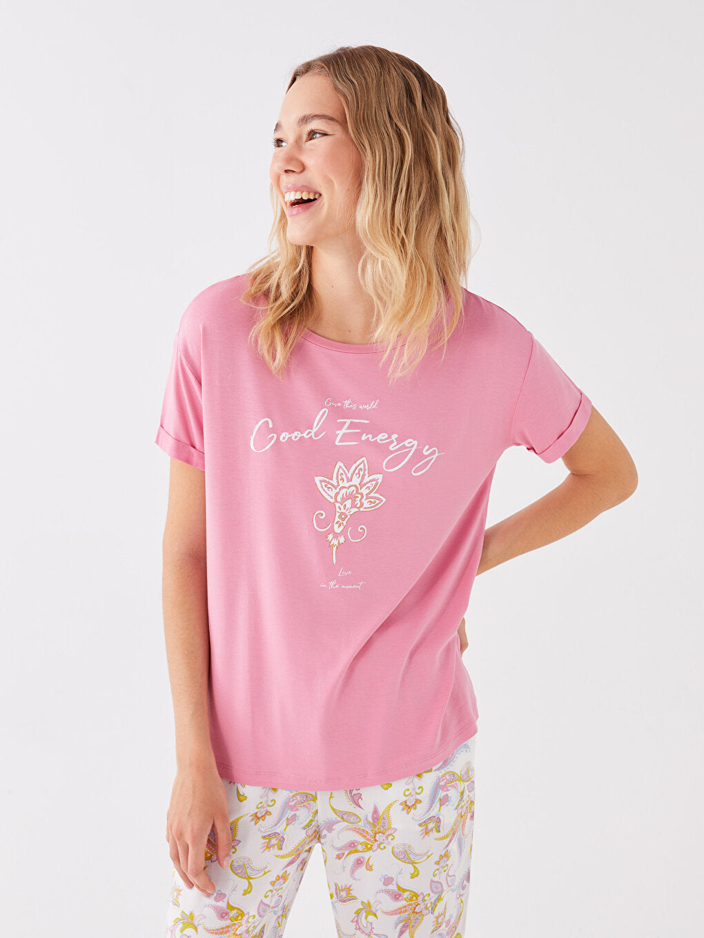 Crew Neck Printed Short Sleeve Women's Pajama Set