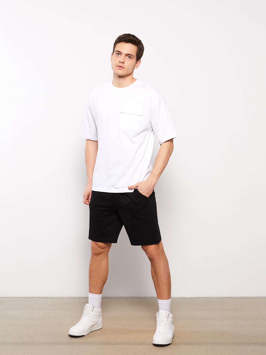 Standard Fit Men's Shorts