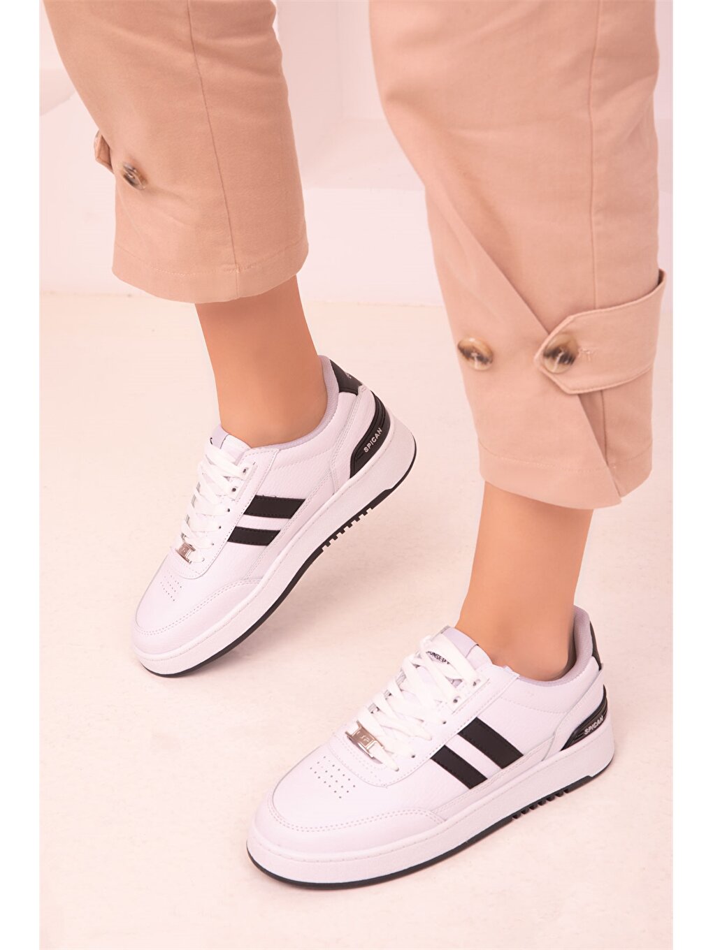 Leather Look Lace-up Women's Sneakers