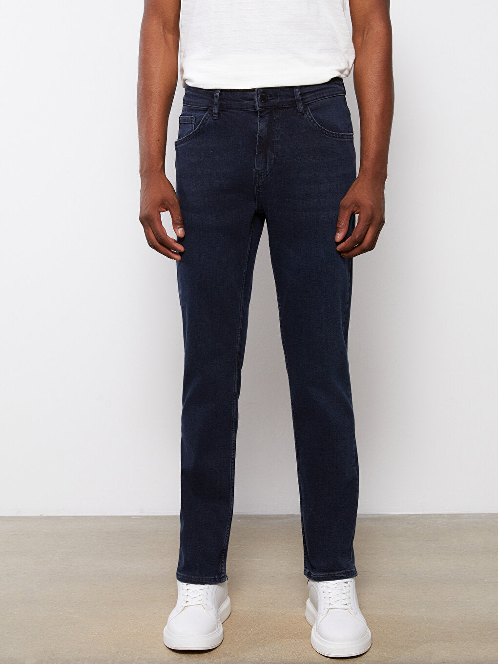 779 Regular Fit Men's Jean Trousers