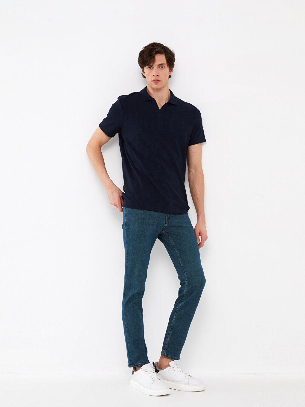 750 Slim Fit Men's Jean Trousers