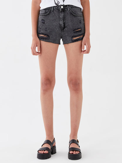 Standard Fit Plain Ripped Detailed Women's Jean Shorts