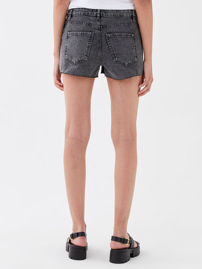 Standard Fit Plain Ripped Detailed Women's Jean Shorts