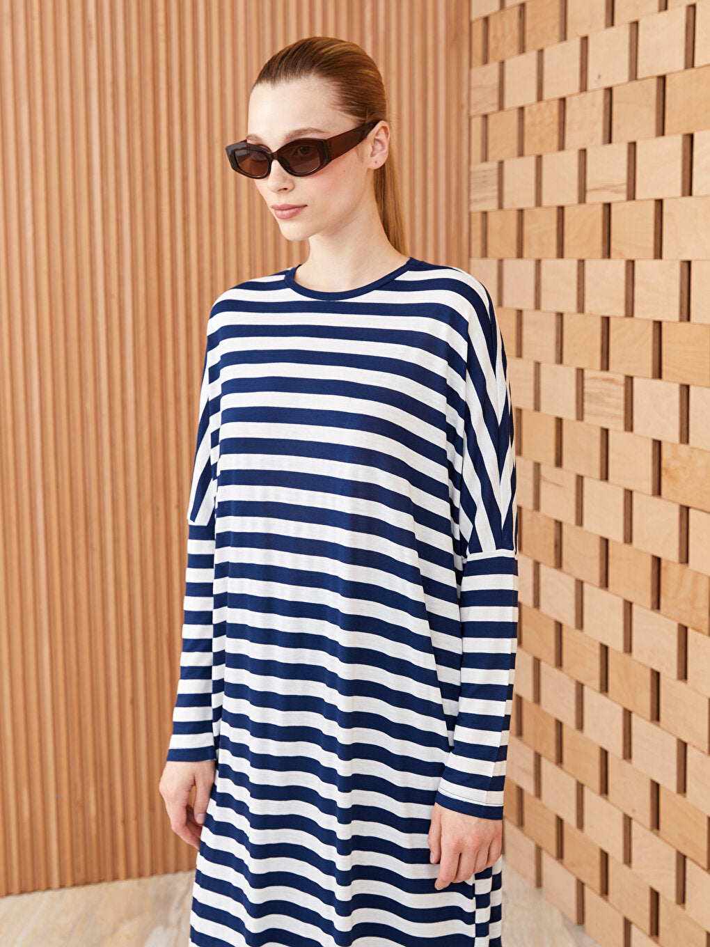 Crew Neck Striped Long Sleeve Oversize Women's Sweatshirt Tunic