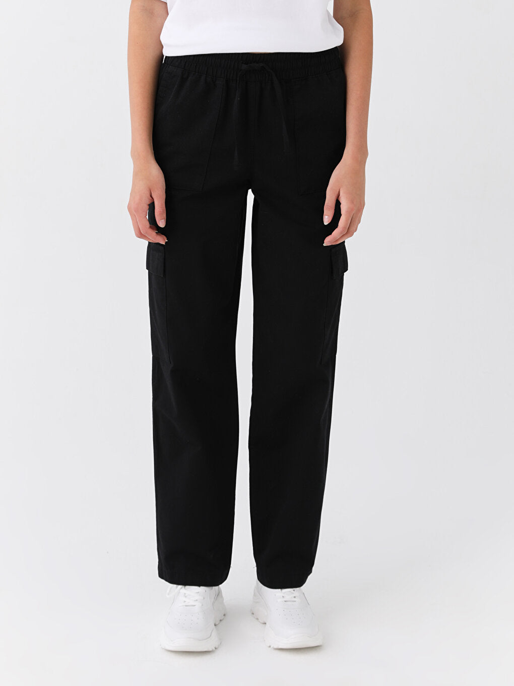 Women's Trousers with Elastic Waist, Comfortable Fit, Straight Pocket Detail