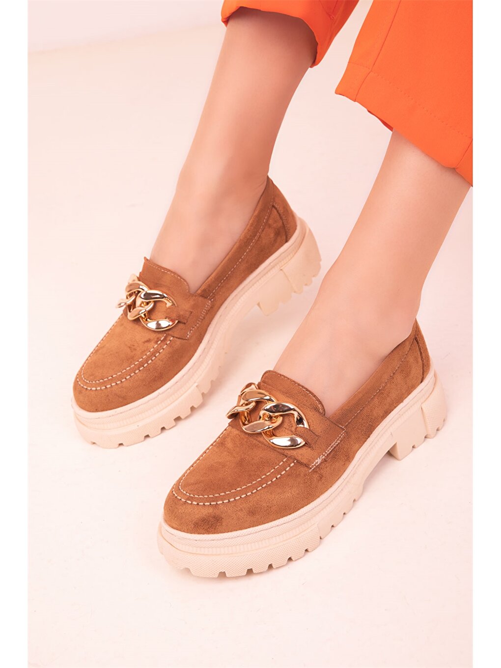 Thick Sole Applique Detailed Women's Classic Shoes