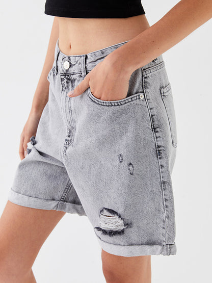 Standard Fit Ripped Detailed Women's Jean Shorts