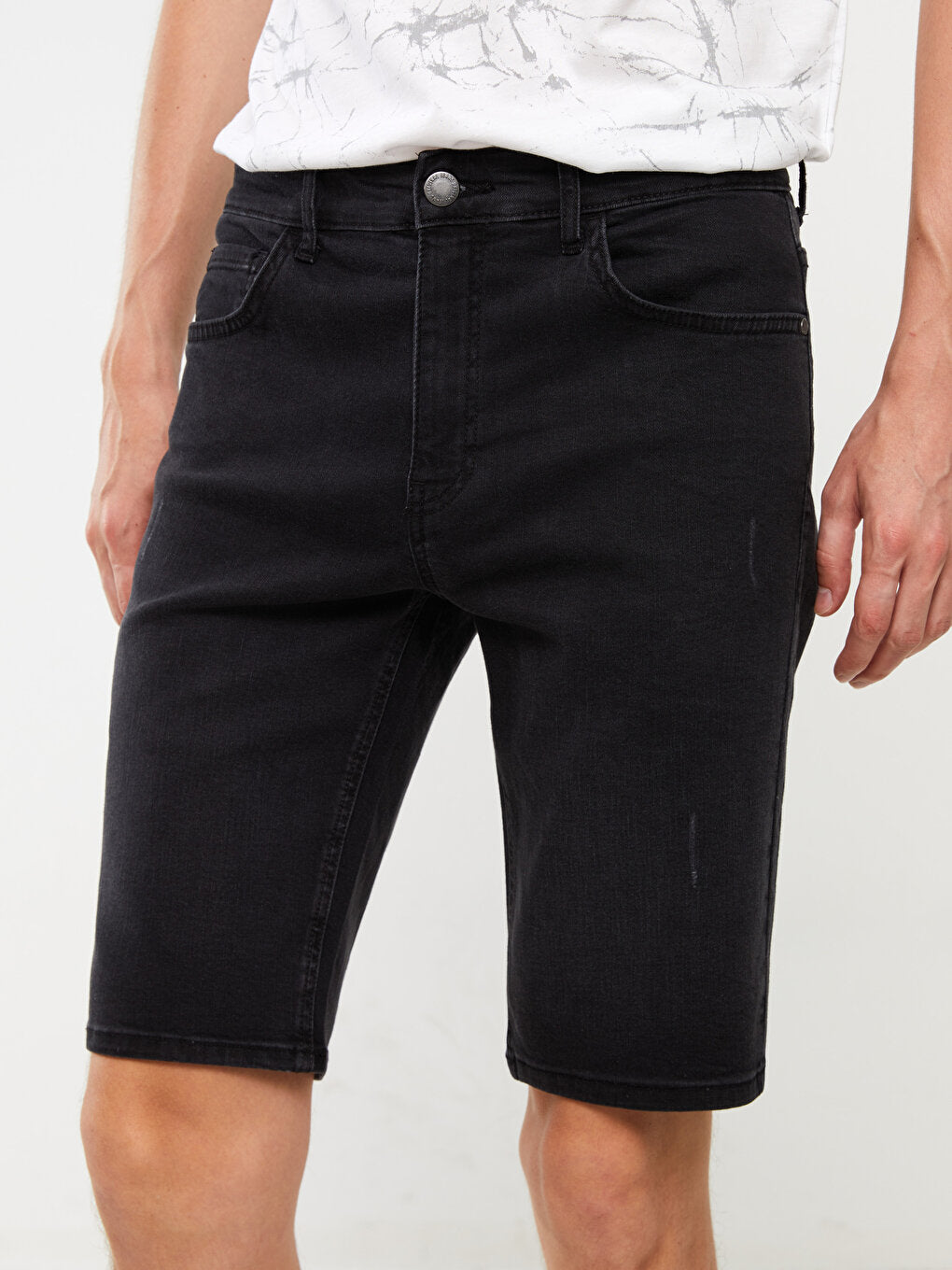 Skinny Fit Men's Jean Shorts