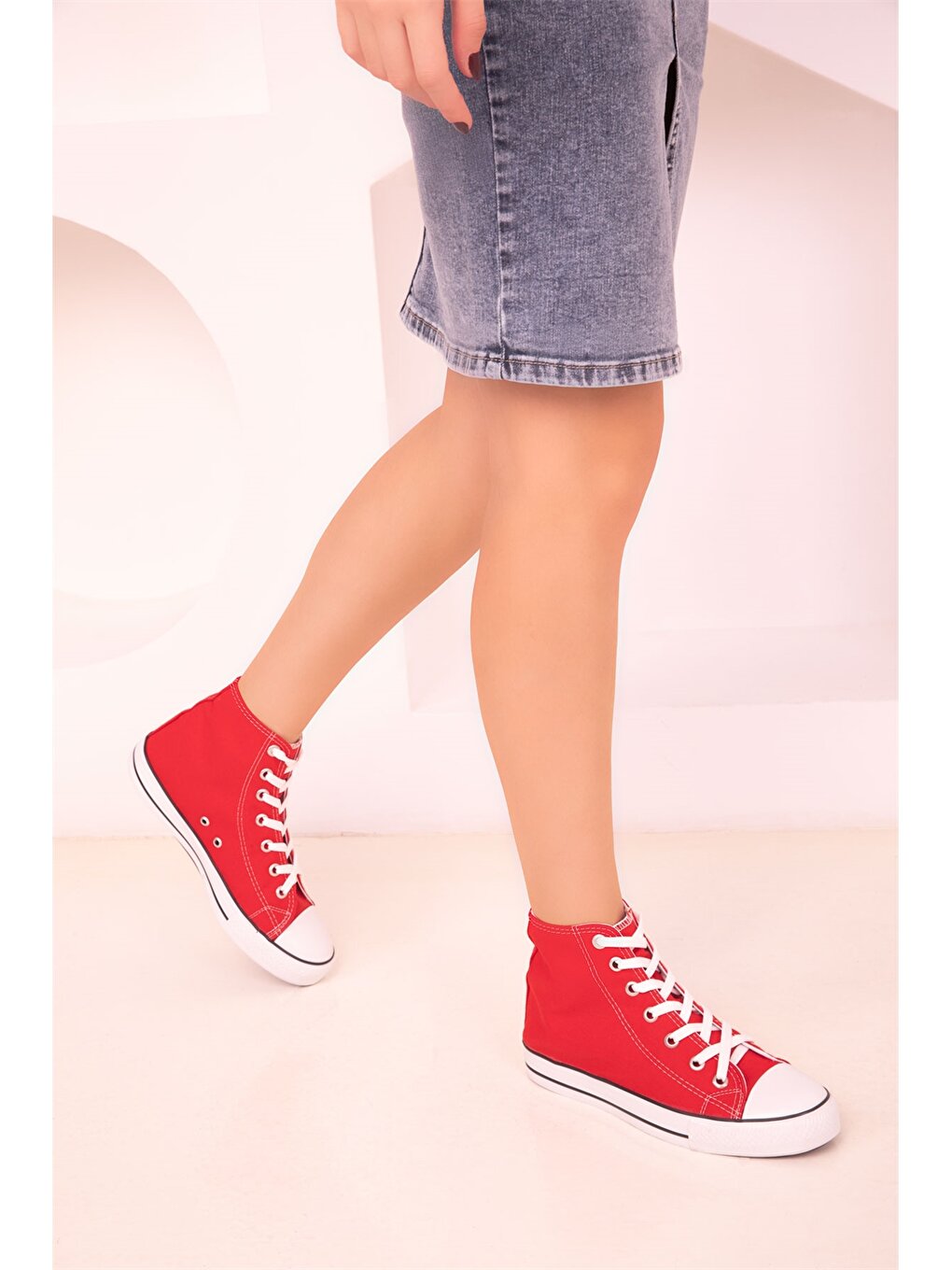 Lace-up Women's Sneakers