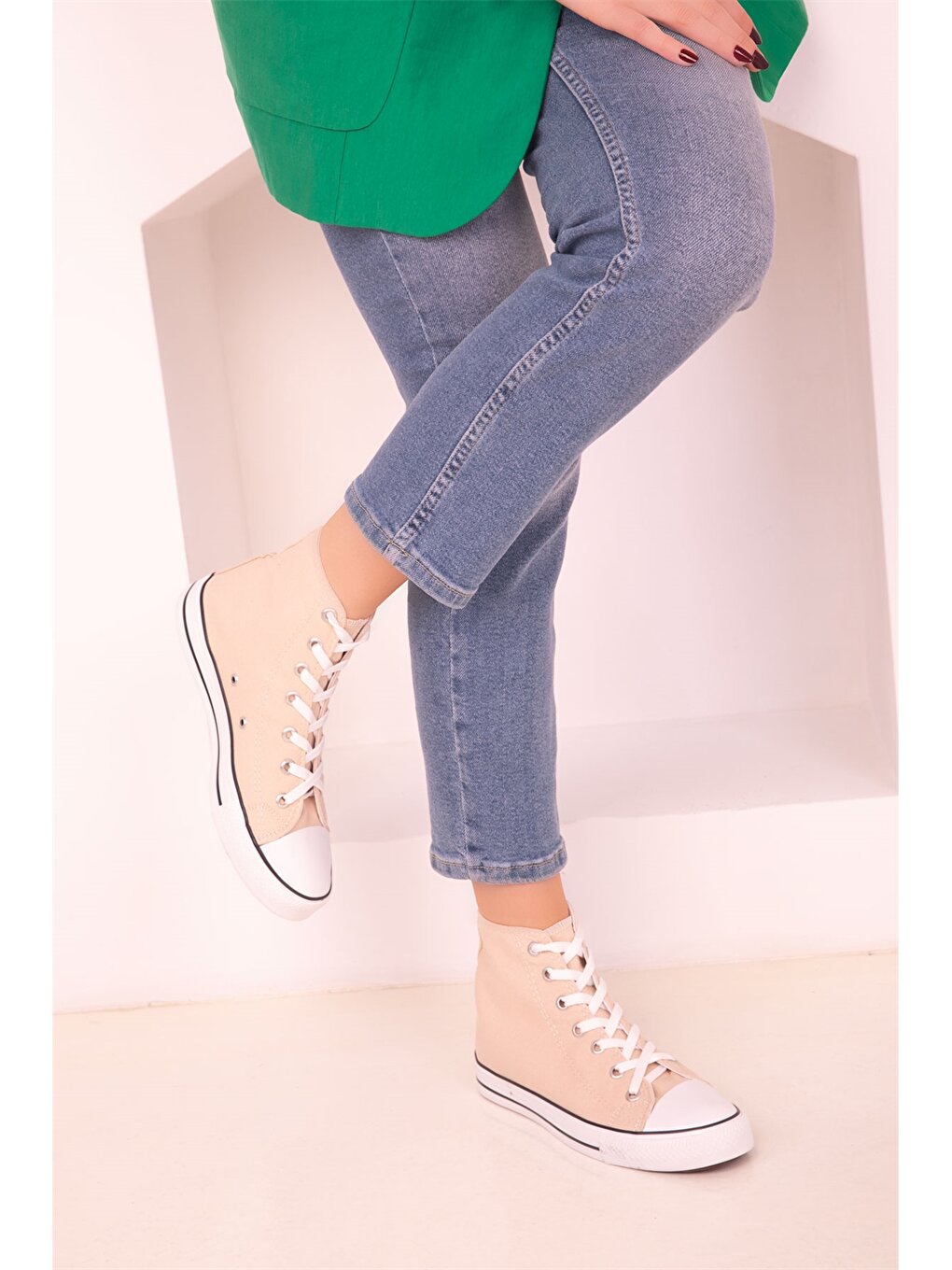 Lace-up Women's Sneakers