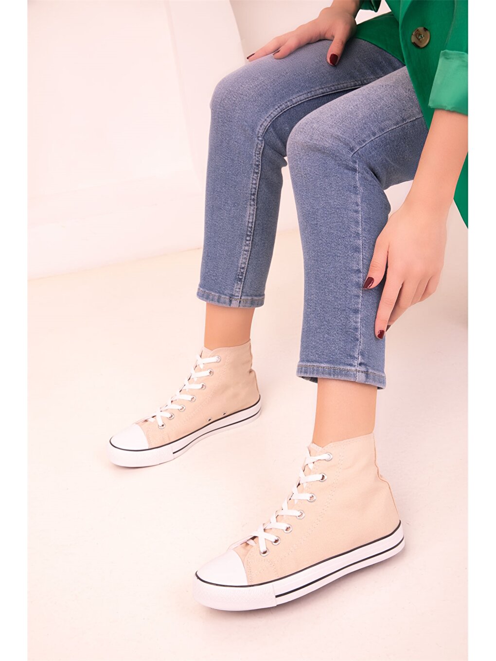 Lace-up Women's Sneakers