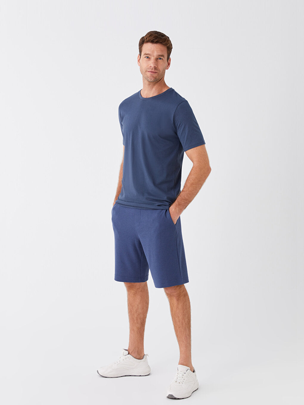 Standard Fit Men's Shorts