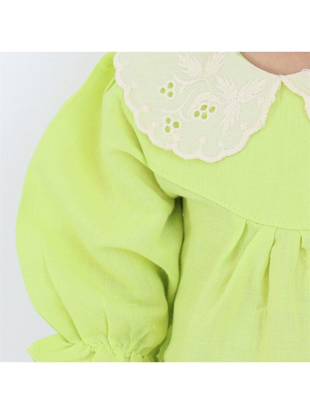 Baby Collar Girl's Dress and Buckle