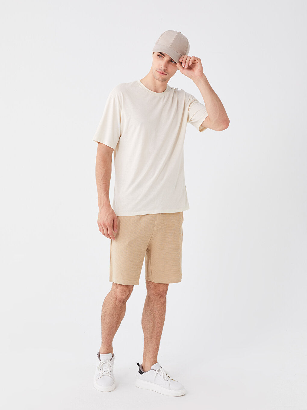 Standard Fit Men's Shorts