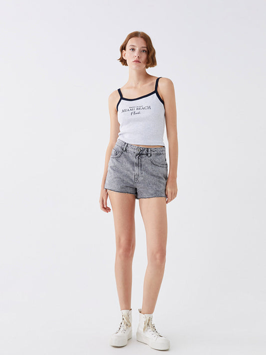 Women's Mom Fit Straight Jean Shorts