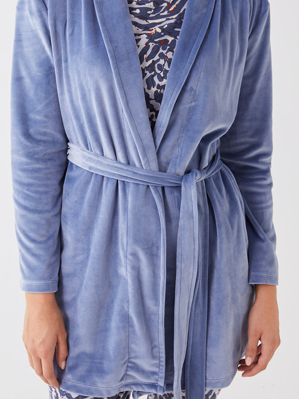 Shawl Collar Plain Long Sleeve Velvet Women's Dressing Gown