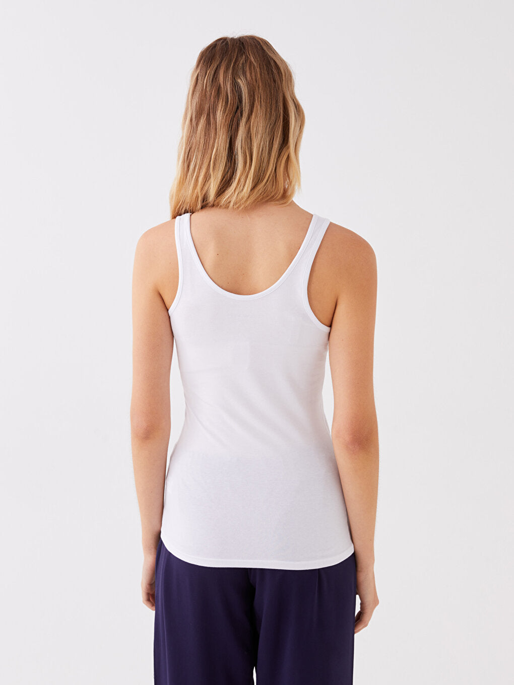 Women's U-Neck Plain Athlete