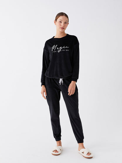 Crew Neck Embroidered Long Sleeve Velvet Women's Pajama Set