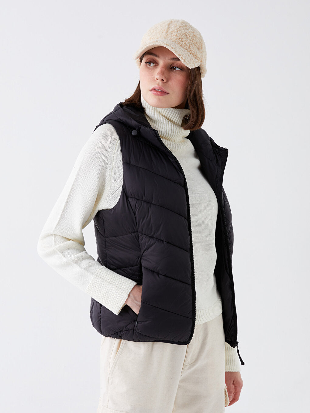 Hooded Self-Patterned Women's Puffer Vest