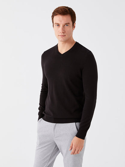 V-Neck Long Sleeve Men's Knitwear Sweater