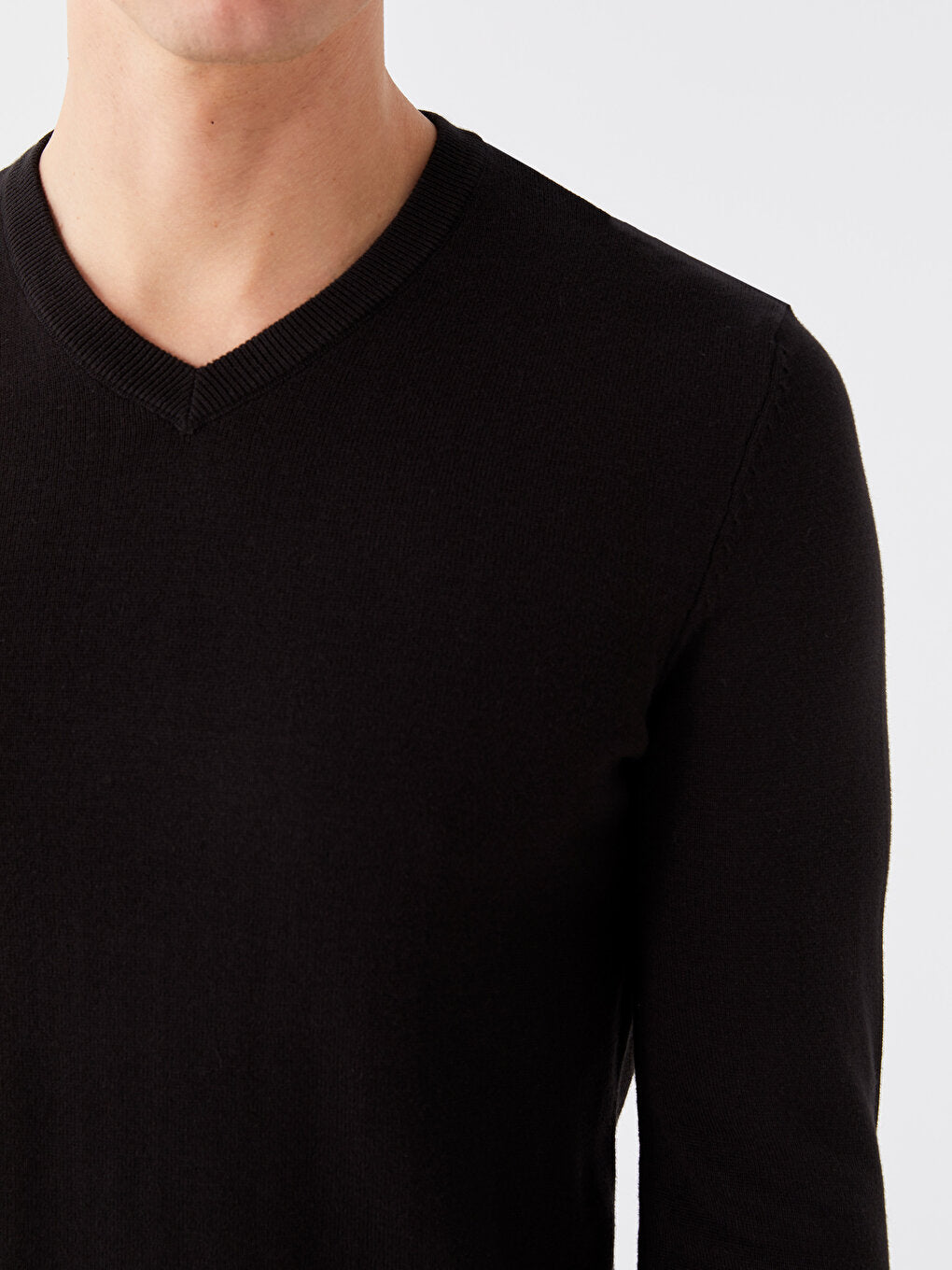 V-Neck Long Sleeve Men's Knitwear Sweater