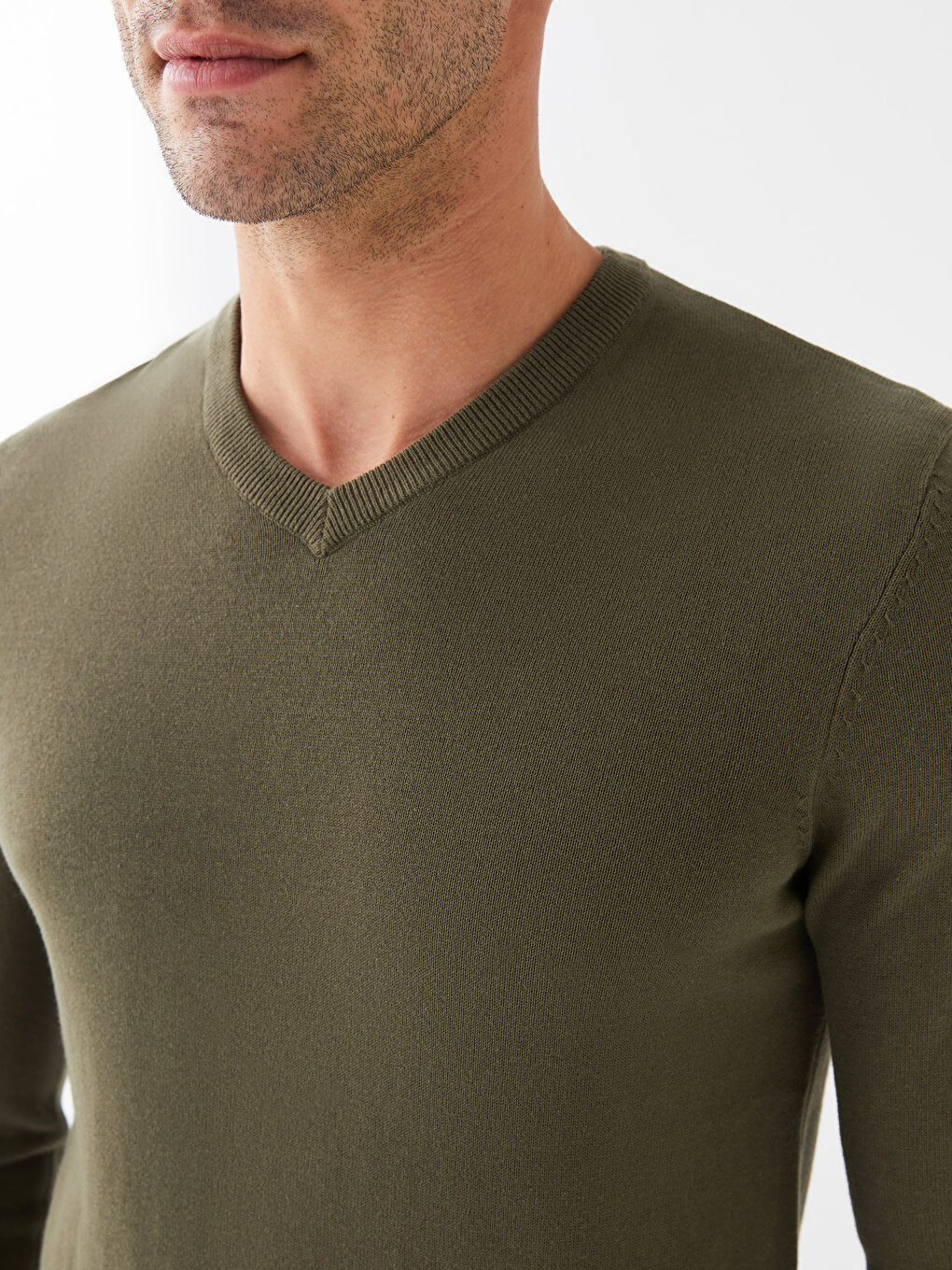 V-Neck Long Sleeve Men's Knitwear Sweater