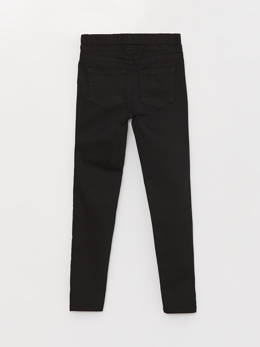 Trousers that transition from class to play