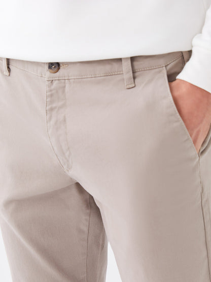 Standard Fit Men's Chino Trousers