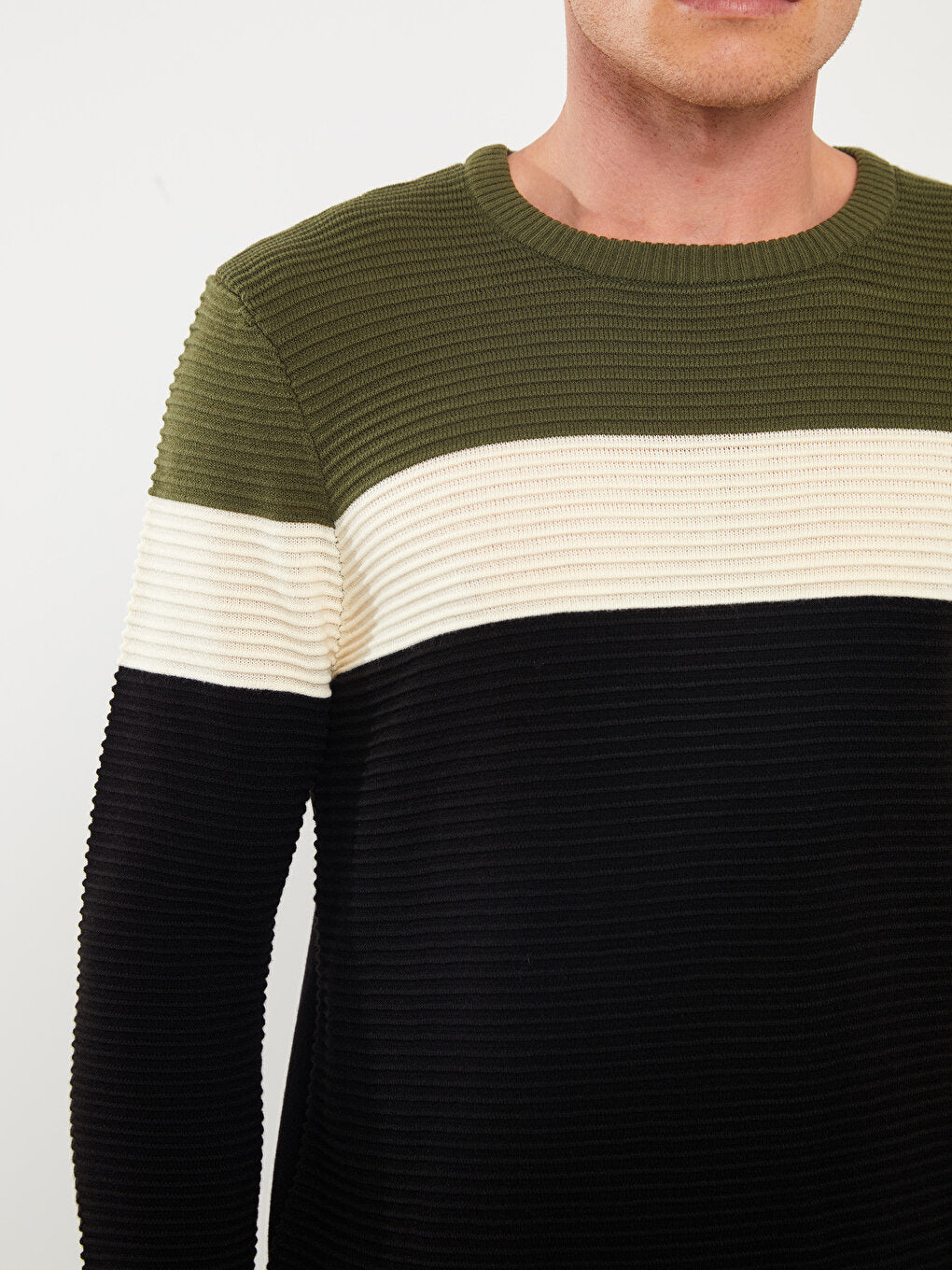 Crew Neck Long Sleeve Color Block Men's Knitwear Sweater