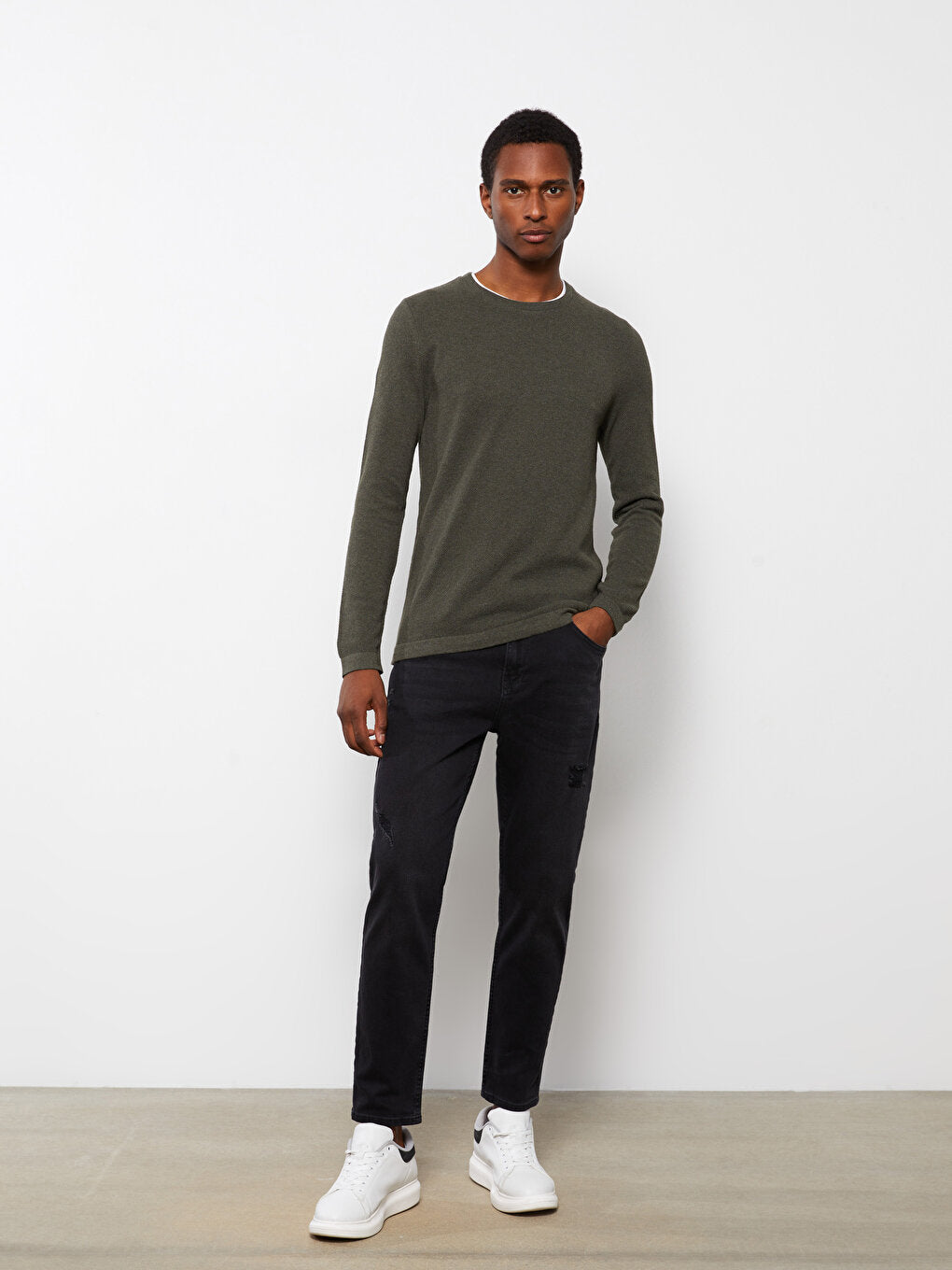 Crew Neck Long Sleeve Thin Men's Knitwear Sweater