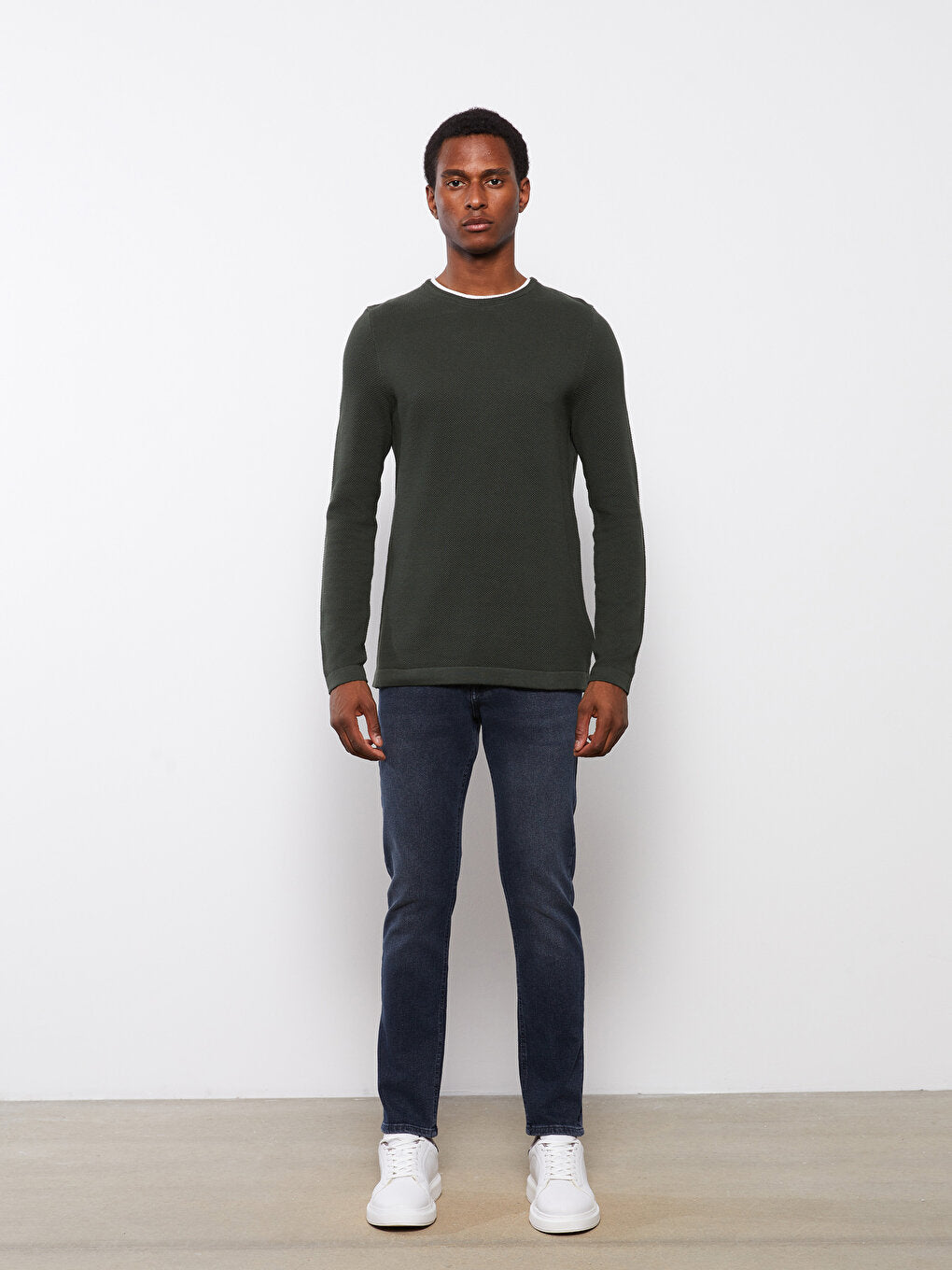 Crew Neck Long Sleeve Thin Men's Knitwear Sweater