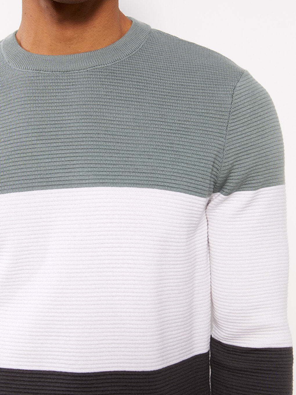 Crew Neck Long Sleeve Color Block Men's Knitwear Sweater