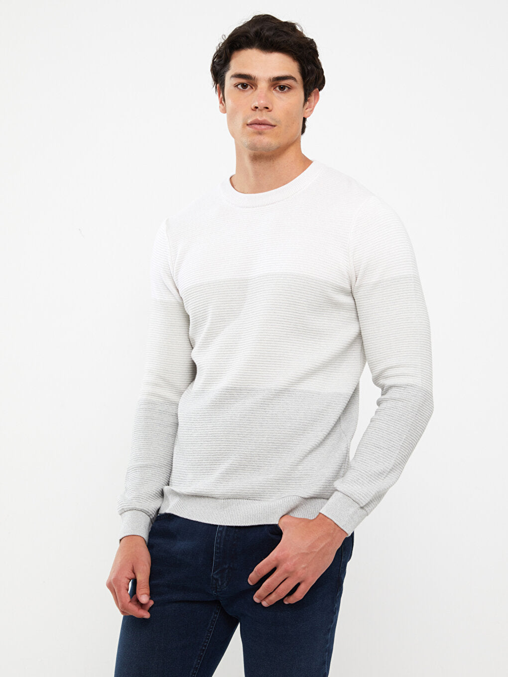 Crew Neck Long Sleeve Color Block Men's Knitwear Sweater