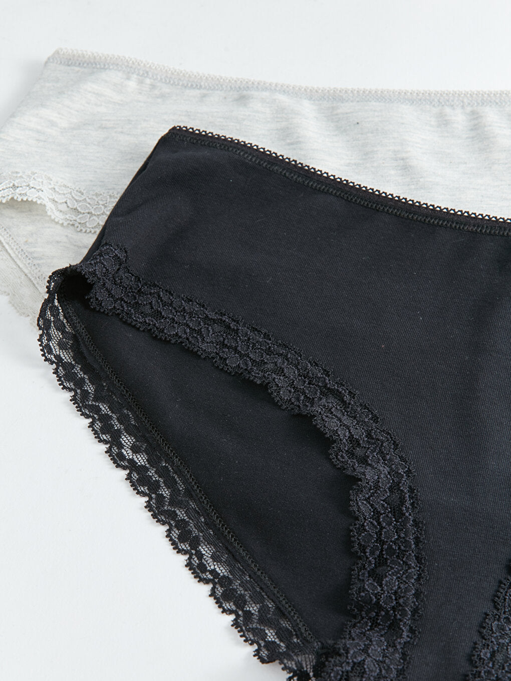 Lace Detailed Hipster Panties 2 Pack